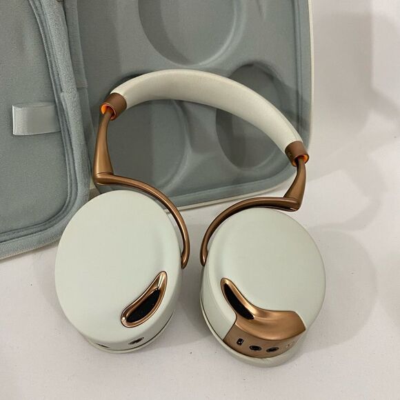 Parrot Zik Rose Gold Wireless Noise Cancelling Headphones with Case - Picture 2 of 5